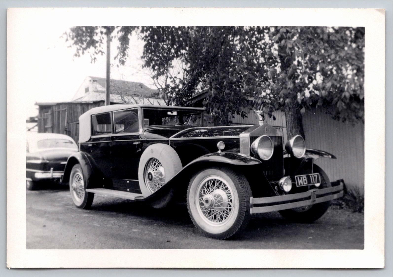Original Vintage Rolls-Royce Phantom Luxury Saloon Photo