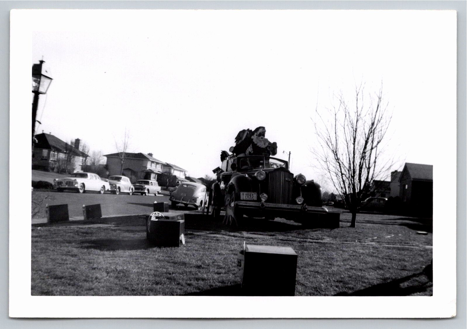 1950s Vintage Santa Claus Classic Car Christmas Lawn Photo